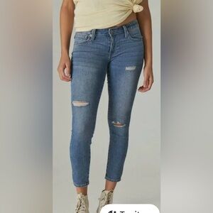 NWT Lucky Brand jeans